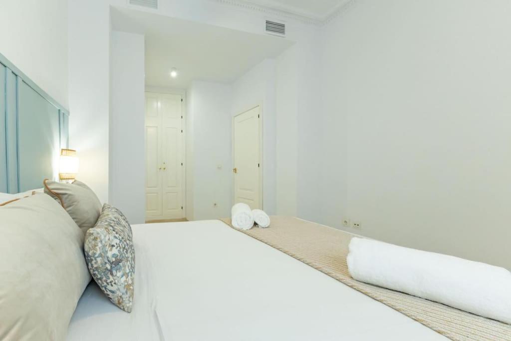 Imperial Central Suite By Valcambre Sevilla Exteriör bild